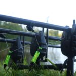 FOX Klips na wędkę Black Label Adjustable Rod Clip