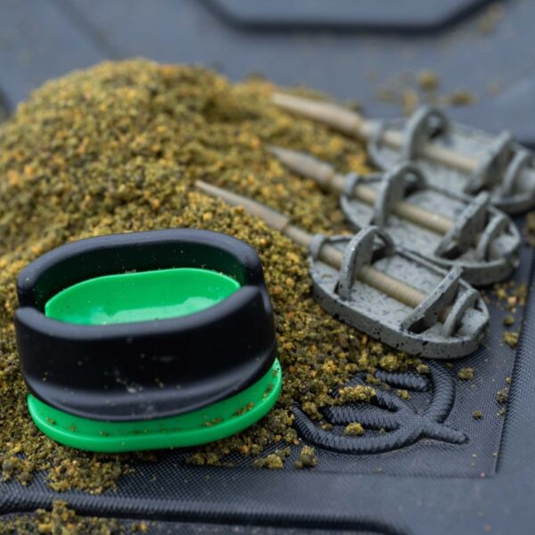 PRESTON Foremka Quick Release Method Mould - M