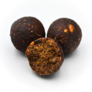 MASSIVE BAITS Kulki zanętowe w wiaderku Eco Boilies Crab 18mm 3kg