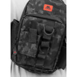 MIKADO Plecak Sling Bag Small Black Camo 29x18x10cm